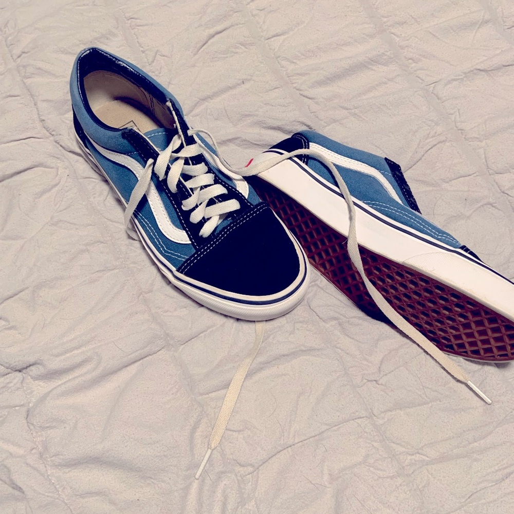 Like new woman’s Vans size 7